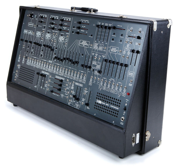 ARP 2600 v2 ARP 2600 v2