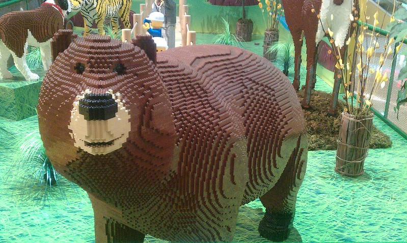 ‘lego bear’ by angie <br> CC BY-NC-SA 2.0