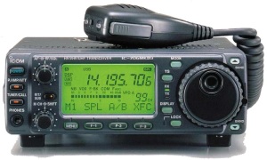 Icom 706 Mark II g<br>mobile transceiver